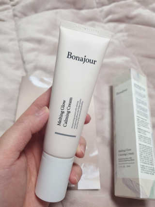 보나쥬르 멜팅 글로우 카밍 크림 50ml — 4점을 준 리뷰어가 2020년 1월 올린 사용 사진
