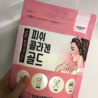 조이뉴트라 피쉬콜라겐골드 — 5점을 준 리뷰어가 2018년 10월 올린 사용 사진