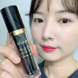JM솔루션 물광 커버 파운데이션 럭셔리 — 4점을 준 리뷰어가 2018년 12월 올린 사용 사진