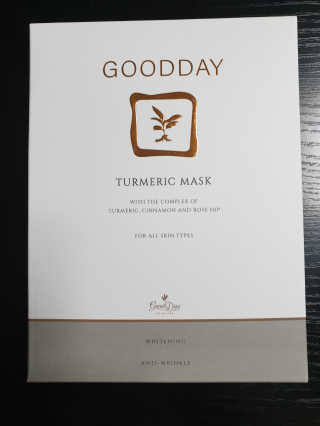 GoodDay Skincare GoodDay 강황 마스크 — 4.5점을 준 리뷰어가 2020년 2월 올린 사용 사진