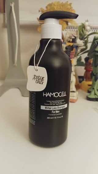 HAMOCELL 더블유 헤어 로스 샴푸 — 4점을 준 리뷰어가 2019년 2월 올린 사용 사진