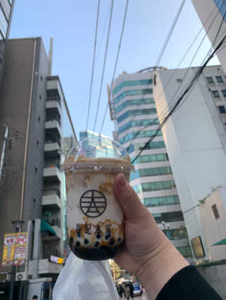 [춘지본가 강남점] 버블밀크티1 + 버블없는 음료1 — 5점을 준 리뷰어가 2019년 10월 올린 사용 사진