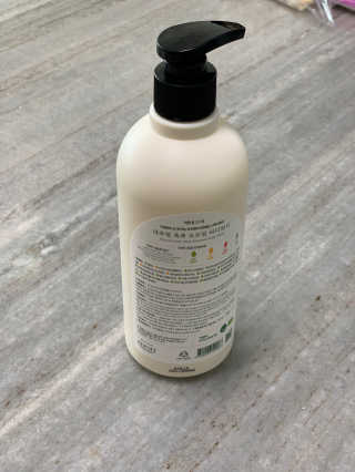 (주)에네스티 내추럴 촉촉  오트밀 바디워시 500ml — 5점을 준 리뷰어가 2019년 9월 올린 사용 사진