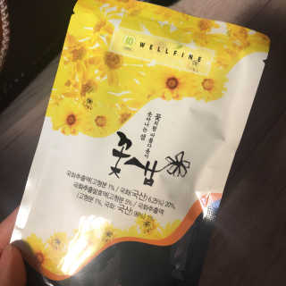 웰파인 국화의 꽃말은 너말을 사랑해~ 꽃샘 70mlx30포 — 4.33점을 준 리뷰어가 2018년 3월 올린 사용 사진