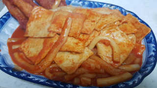 [홍코너떡볶이]옛날떡볶이 인기맛 4팩세트 — 4점을 준 리뷰어가 2019년 11월 올린 사용 사진