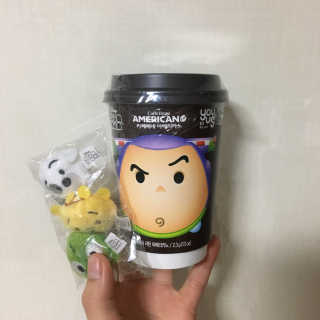 GS25 디즈니썸썸 카페베네 아메리카노 — 5점을 준 리뷰어가 2017년 12월 올린 사용 사진