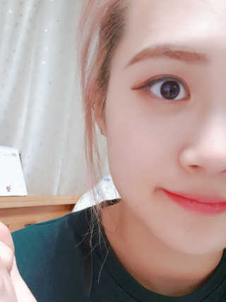 피카소 밍크래쉬속눈썹 1종 + 내추럴속눈썹 1종 랜덤증정 — 2점을 준 리뷰어가 2019년 9월 올린 사용 사진