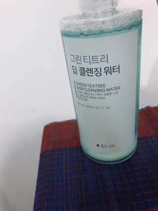 (주)에네스티 그린 티트리 딥 클렌징 워터 300ml — 5점을 준 리뷰어가 2019년 11월 올린 사용 사진