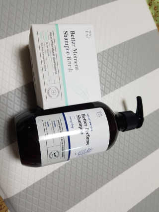 달리프 베러 퍼퓸 샴푸 1000ml 레이니데이 or 일랑로즈 — 5점을 준 리뷰어가 2018년 11월 올린 사용 사진