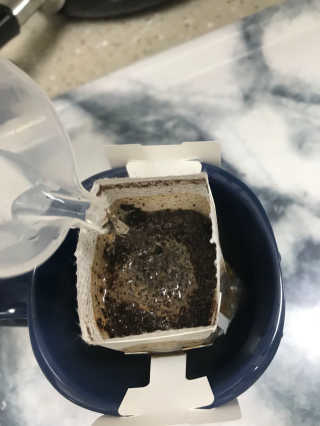 (주)쟈뎅 쟈뎅 핸드 드립커피 3종 — 3.83점을 준 리뷰어가 2018년 3월 올린 사용 사진
