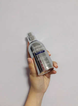 닥터펩티 제이앤코슈 펩타이드 볼륨 에센스 50ml — 4.33점을 준 리뷰어가 2018년 10월 올린 사용 사진