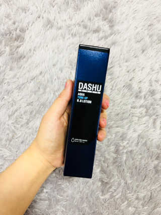 다슈코리아 다슈 맨즈 톤 업 비비로션 40ml — 4.33점을 준 리뷰어가 2018년 5월 올린 사용 사진
