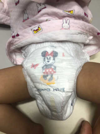 보솜이 베이비케어 팬티형 기저귀 — 4.5점을 준 리뷰어가 2019년 3월 올린 사용 사진