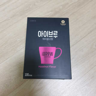 한국맥널티 아이브루 헤이즐넛향 100T — 5점을 준 리뷰어가 2019년 11월 올린 사용 사진
