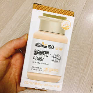 [메이준뉴트리] 멀티비타민and미네랄 1병, 1개월 분 — 4.5점을 준 리뷰어가 2020년 3월 올린 사용 사진