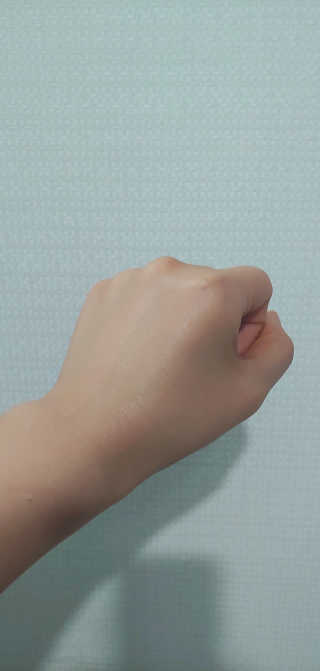 톤28 유기농 블루라이트 방어 UV 차단거리 지성용 B2 — 4점을 준 리뷰어가 2019년 5월 올린 사용 사진