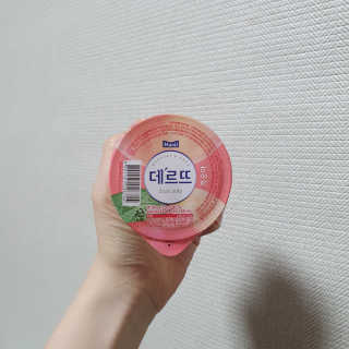 데르뜨 떠먹는 과일 3종, 짜먹는 과일 2종 총 10개 체험 — 5점을 준 리뷰어가 2020년 3월 올린 사용 사진