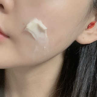 비엠비코 퀸79 노블 골드 크림 — 4점을 준 리뷰어가 2020년 1월 올린 사용 사진