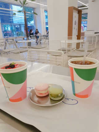 루프트커피명동점 [루프트커피 광화문점]아메리카노+아인슈페너+앙버터 — 5점을 준 리뷰어가 2019년 7월 올린 사용 사진