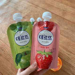 데르뜨 떠먹는 과일 3종, 짜먹는 과일 2종 총 10개 체험 — 5점을 준 리뷰어가 2020년 3월 올린 사용 사진