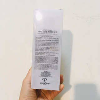 셀리본 하수오 내츄럴 프리벤션 탈모관리 샴푸 300ml — 5점을 준 리뷰어가 2019년 11월 올린 사용 사진