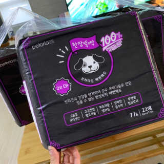 펫토리아 한장뚝딱 NEW 프리미엄 국내산 배변패드 — 5점을 준 리뷰어가 2019년 5월 올린 사용 사진