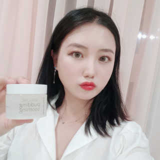 여름엔 이거 없으면 안돼 [버진팜스 푸딩수딩 크림] — 5점을 준 리뷰어가 2019년 9월 올린 사용 사진
