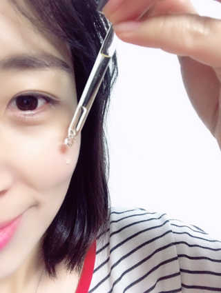 JM솔루션 꿀광 로얄 프로폴리스 앰플 세럼 블랙 — 5점을 준 리뷰어가 2018년 11월 올린 사용 사진