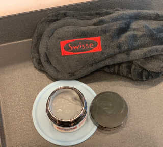 SWISSE 스위스 마누카 허니 디톡시파잉 페이셜 마스크 — 5점을 준 리뷰어가 2019년 12월 올린 사용 사진