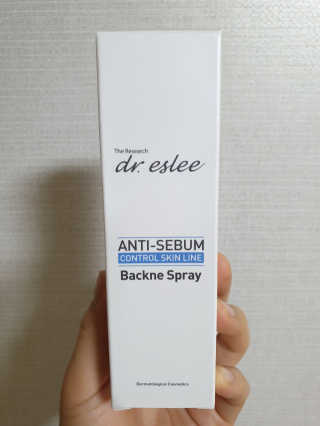 dr.eslee 안티세범 백크네 스프레이 — 5점을 준 리뷰어가 2019년 4월 올린 사용 사진