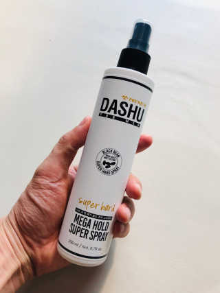 다슈코리아 다슈 포 맨 프리미엄 메가 홀드 슈퍼 스프레이 250ml — 5점을 준 리뷰어가 2019년 2월 올린 사용 사진
