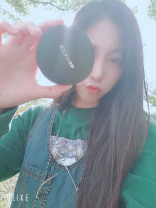 리하셀 아우라 쿠션 팩트 21호,23호 SPF50+ PA++++ — 5점을 준 리뷰어가 2019년 10월 올린 사용 사진