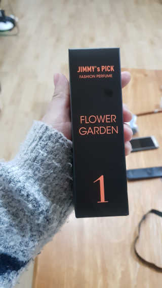 지미픽 패션 퍼퓸 — 5점을 준 리뷰어가 2019년 1월 올린 사용 사진