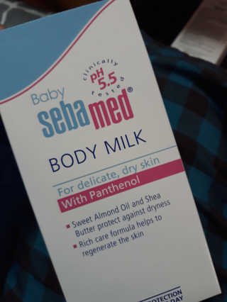 세바메드 베이비 바디밀크 200ml — 5점을 준 리뷰어가 2019년 12월 올린 사용 사진
