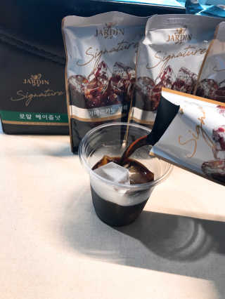 (주)쟈뎅 쟈뎅 시그니처 블랙, 헤이즐넛 230ml — 5점을 준 리뷰어가 2018년 6월 올린 사용 사진