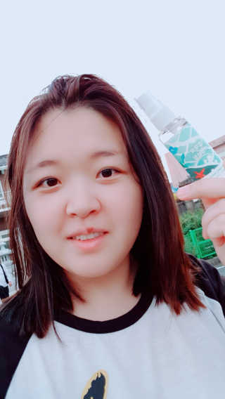 르플랑 제주 패브릭 퍼퓸 60ml 8종 — 3.83점을 준 리뷰어가 2018년 10월 올린 사용 사진