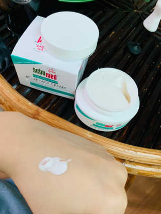세바메드 우레아 수분폭탄크림 50ml — 5점을 준 리뷰어가 2019년 11월 올린 사용 사진
