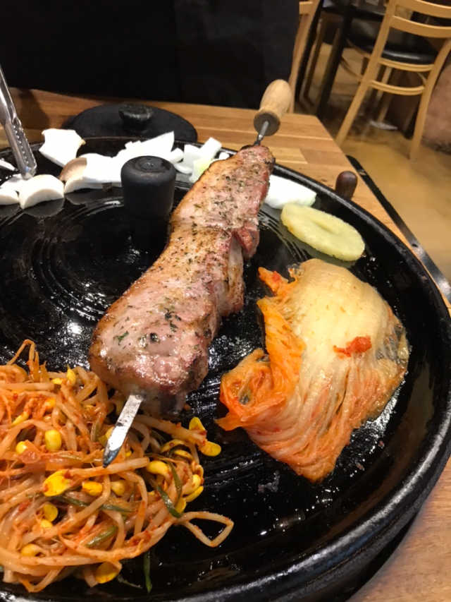 [화덕고깃간 마곡발산점] 화덕삼겹살 2인분 리뷰 사진