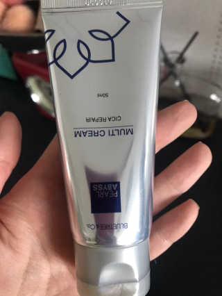 블루트리앤코 펄어비스 시카 리페어 멀티크림 — 4.5점을 준 리뷰어가 2020년 4월 올린 사용 사진