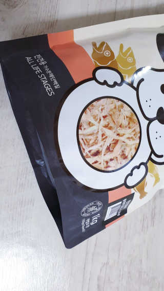 [펫토리아] 맛도 영양도 BEST 한끼뚝딱 강아지 사료 — 5점을 준 리뷰어가 2018년 12월 올린 사용 사진