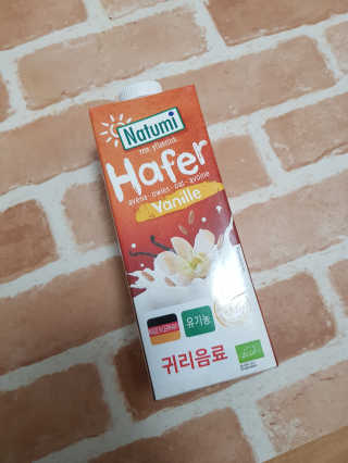 나투미 귀리음료 오리지날 1L + 바닐라 1L — 5점을 준 리뷰어가 2019년 2월 올린 사용 사진