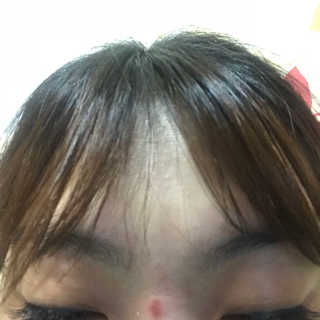 제니코코 탑커버 컨실러 — 4.33점을 준 리뷰어가 2018년 2월 올린 사용 사진