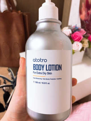 ATOTRO 아토트로 바디 로션 — 5점을 준 리뷰어가 2018년 12월 올린 사용 사진