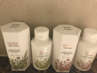 HOSA BODY WASH+BODY LOTION — 4.33점을 준 리뷰어가 2018년 4월 올린 사용 사진