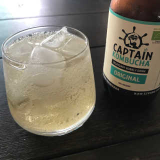 캡틴콤부차 캡틴 콤부차 라즈베리 2병 — 5점을 준 리뷰어가 2018년 9월 올린 사용 사진