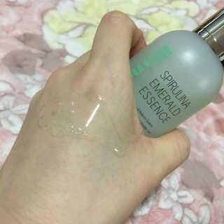 블랑벨 스피루리나 에메랄드 에센스 — 2.83점을 준 리뷰어가 2018년 3월 올린 사용 사진