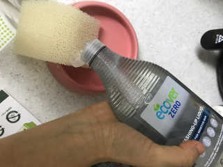 에코버 친환경 주방세제 450ml 무향+카모마일향 — 5점을 준 리뷰어가 2018년 12월 올린 사용 사진
