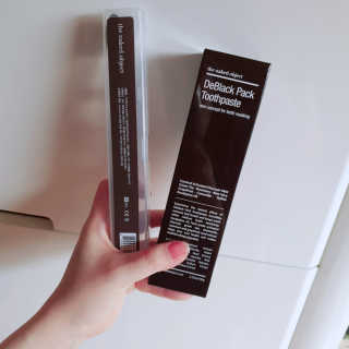 the naked object 디블랙팩치약 디블랙칫솔 세트 — 4점을 준 리뷰어가 2020년 3월 올린 사용 사진