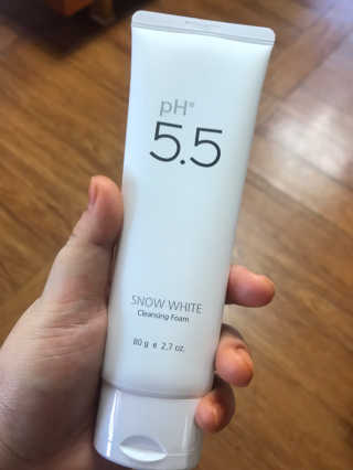 포므시 스노우화이트클렌징폼pH5.5 — 5점을 준 리뷰어가 2019년 8월 올린 사용 사진