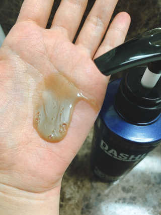 다슈코리아 다슈 데일리 단백질 한방 두피 골드 샴푸 500ml — 5점을 준 리뷰어가 2020년 1월 올린 사용 사진